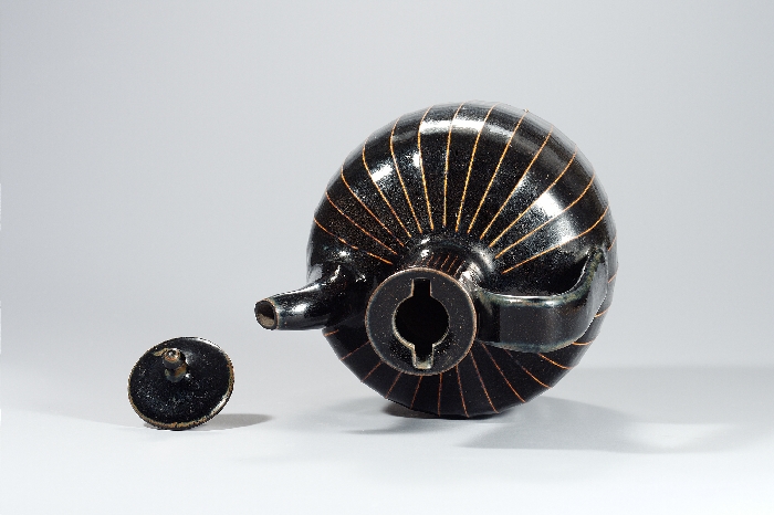 흑유 주전자 이미지 3 보기