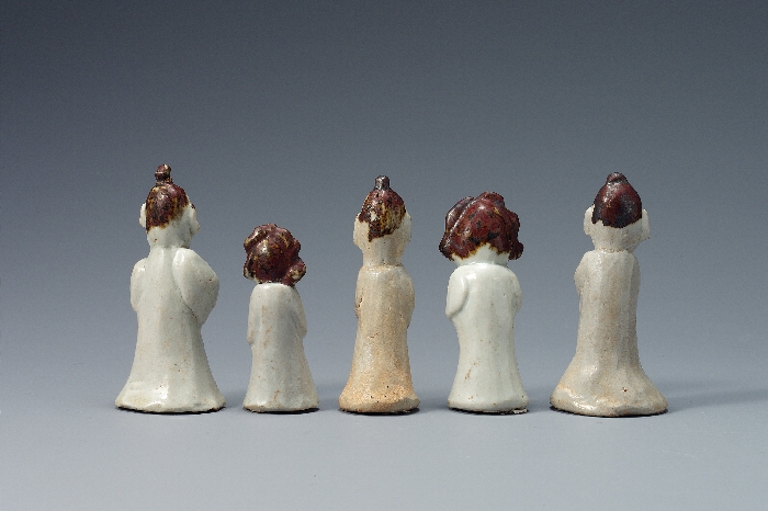 백자 철화 인물모양 명기 이미지 2 보기