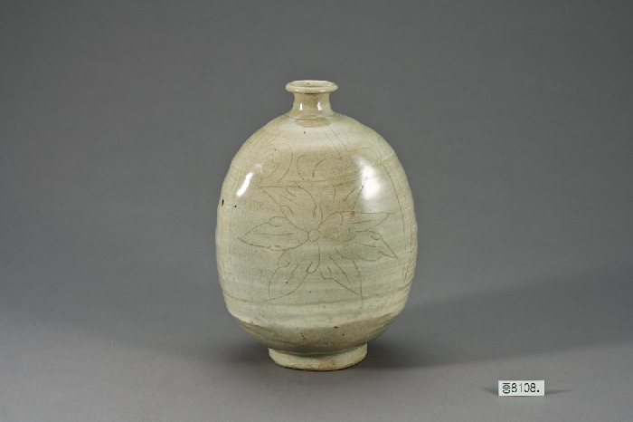 분청사기 꽃무늬 편병 이미지 2 보기