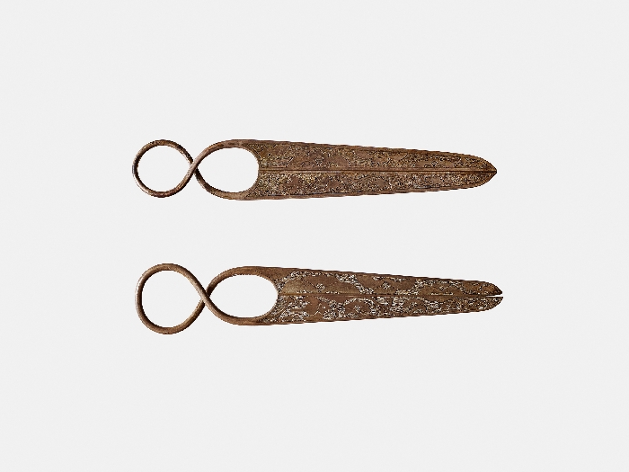 은제 당초 화조무늬 가위 이미지 3 보기