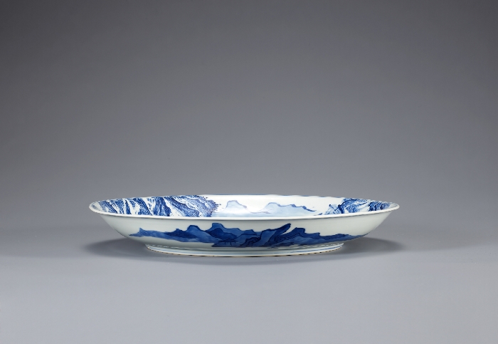 청화 백자 산수문 접시 이미지 1 보기