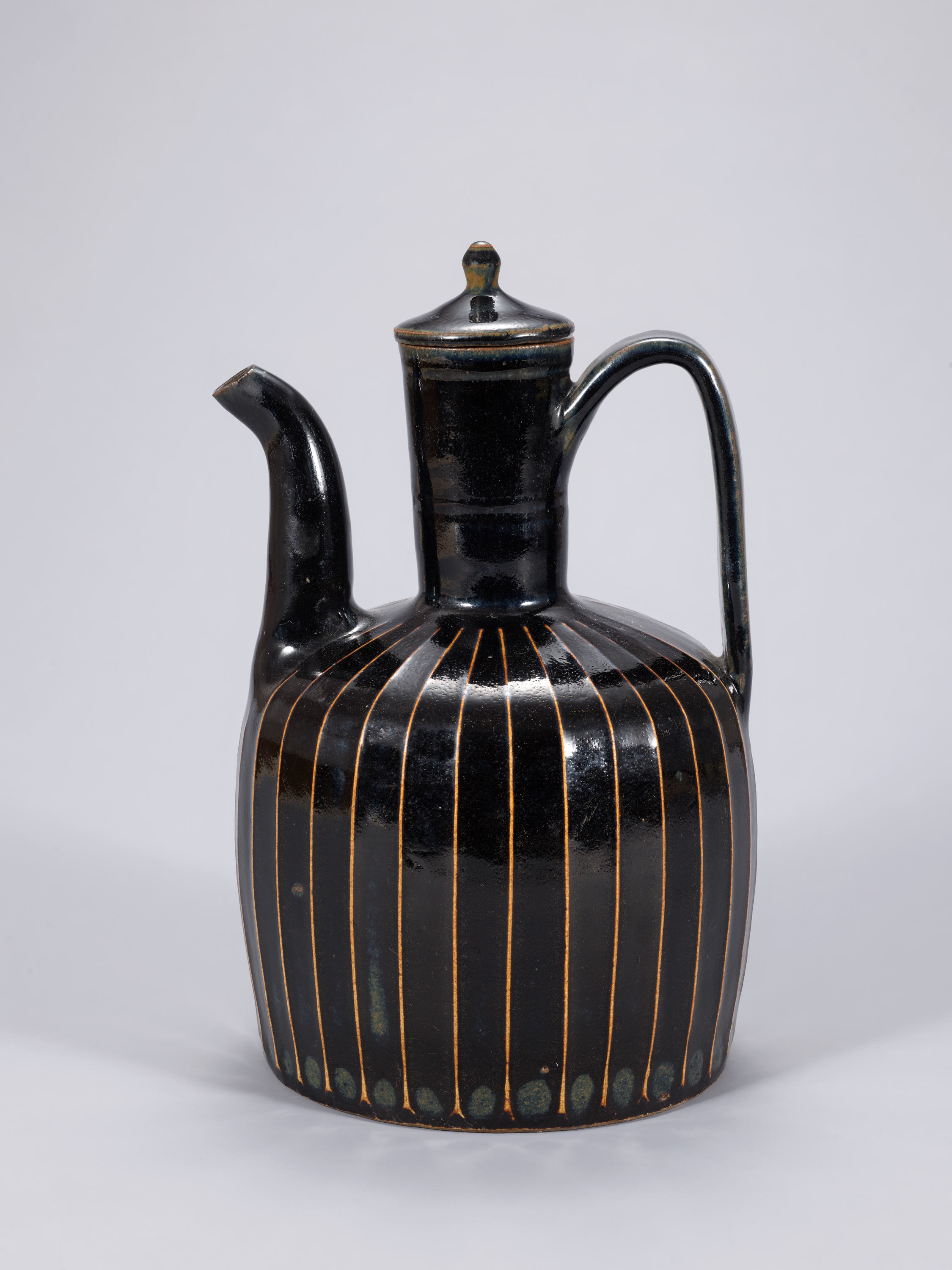 흑유 주전자 이미지 1