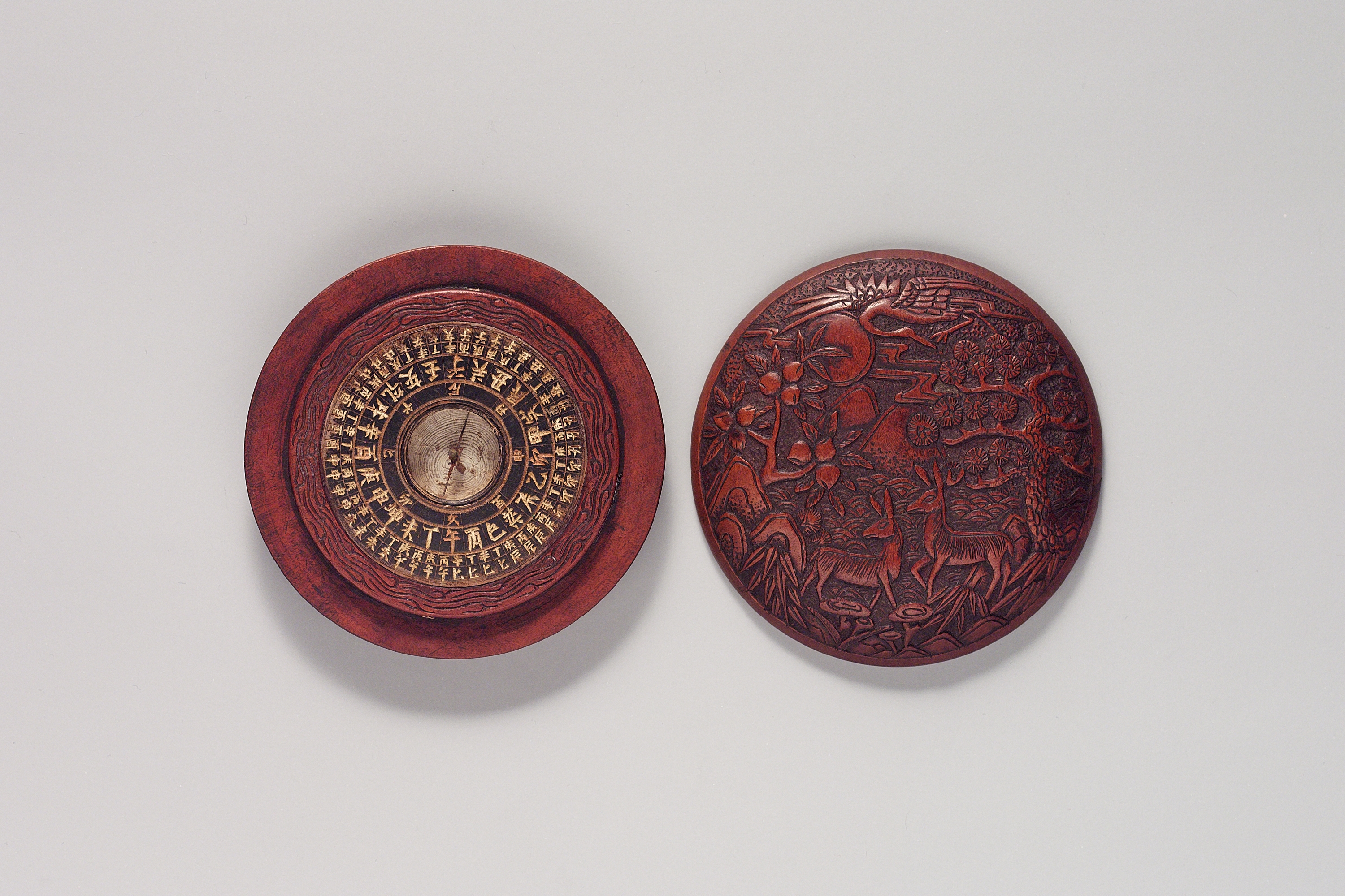 나침반 이미지 1